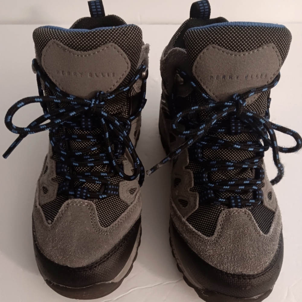 Boy's Perry Ellis  Boots